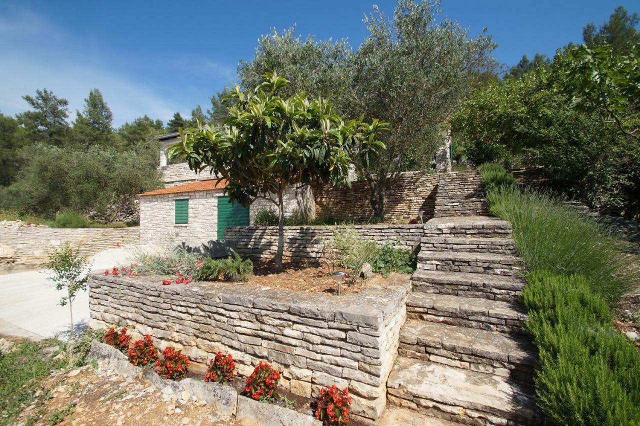 Holiday Home Liberan Vela Luka Luaran gambar
