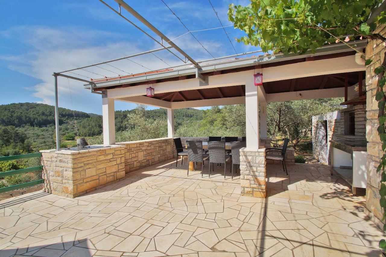 Holiday Home Liberan Vela Luka Luaran gambar